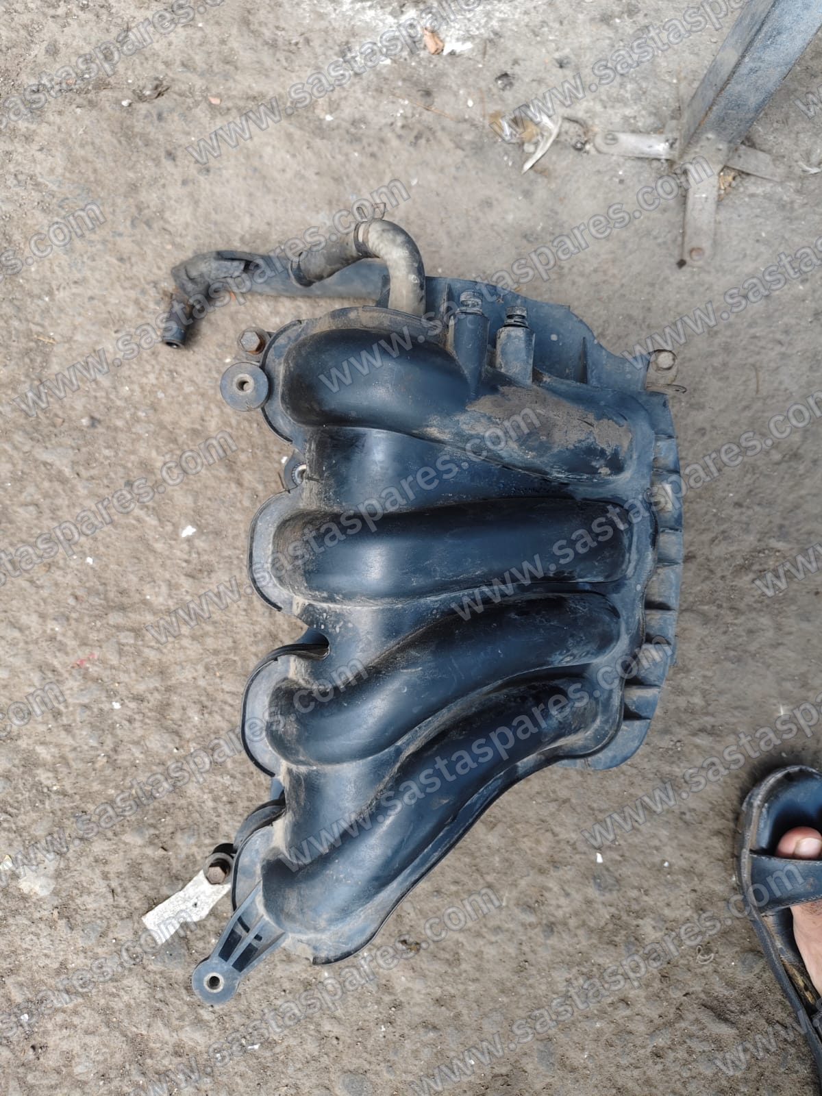 Intake manifold Hyundai Verna fluidic 2013 petrol